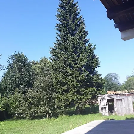 Casa de Férias Vikend Kuca Za Dnevni Boravak *
