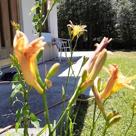 Holiday home Vikend Kuca Za Dnevni Boravak